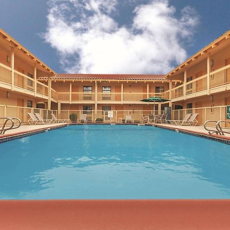 La Quinta Inn By Wyndham Midland Exterior foto